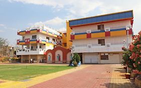 Oyo 36068 Shree Anand Mangalam